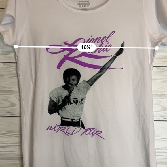 LIONEL RICHIE World Tour Concert Short Sleeve Tee Shirt Size Medium Color White - Picture 5 of 6